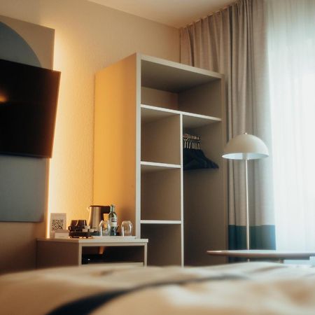 Guestified Liyana Hotel راتينغن المظهر الخارجي الصورة